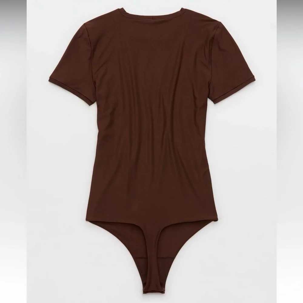 SMOOTHEZ Short Sleeve Thong Bodysuit - Picture 2 of 7